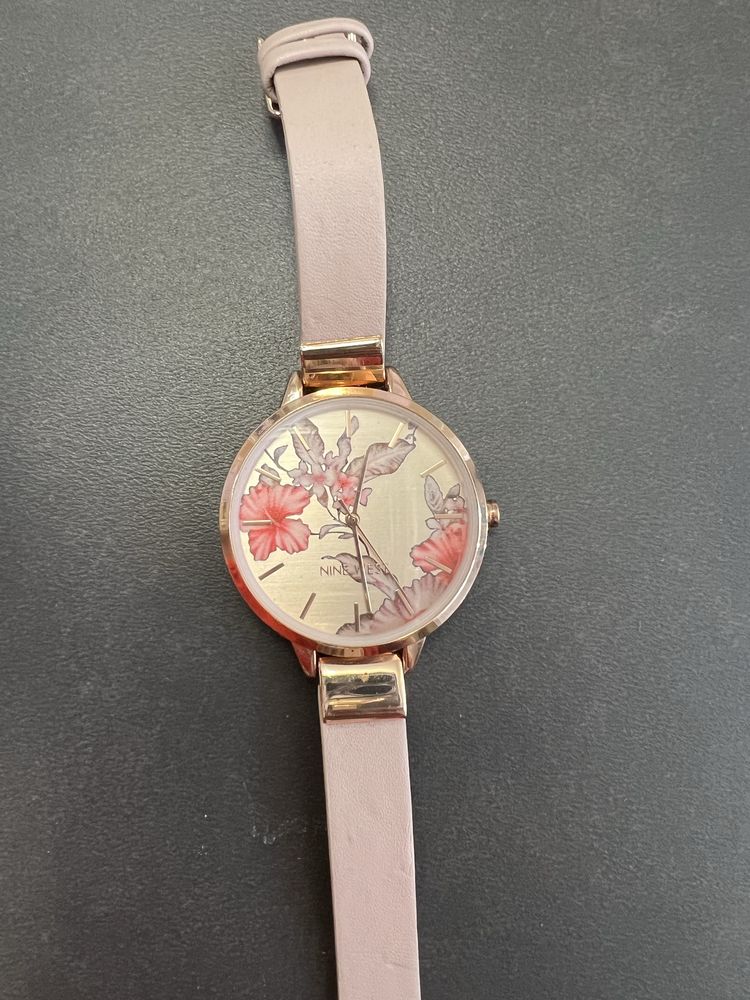 Часовник Michael Kors