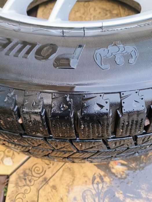 Продам зимние шины