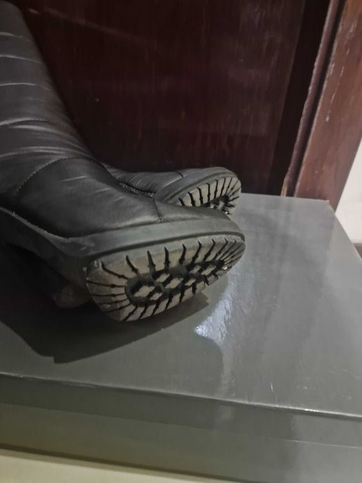 Дамски черни ботуши Calvin Klein