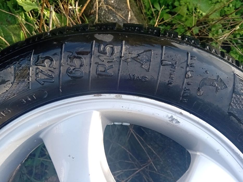 Лети джанти  с зимни гуми за сузки игнис