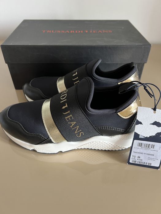 Vand pantofi sport negri TRUSSARDI , 36
