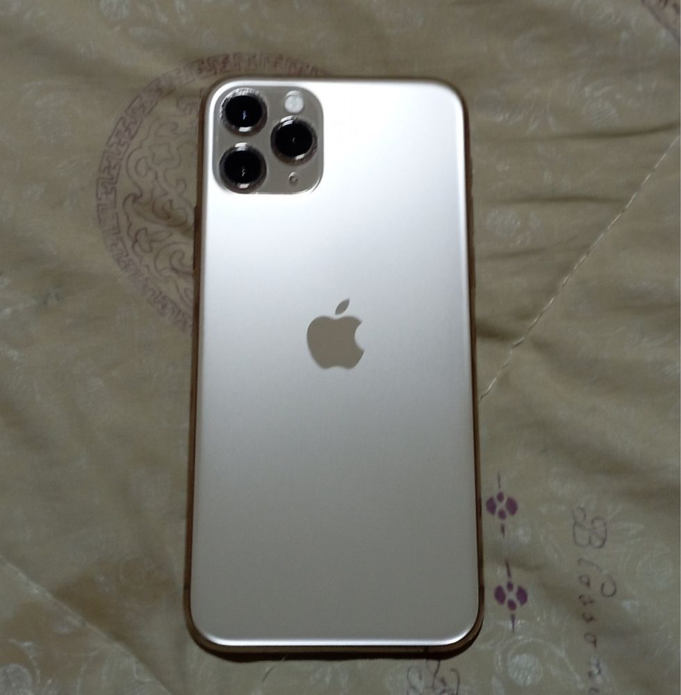 Iphone 11pro kar dok