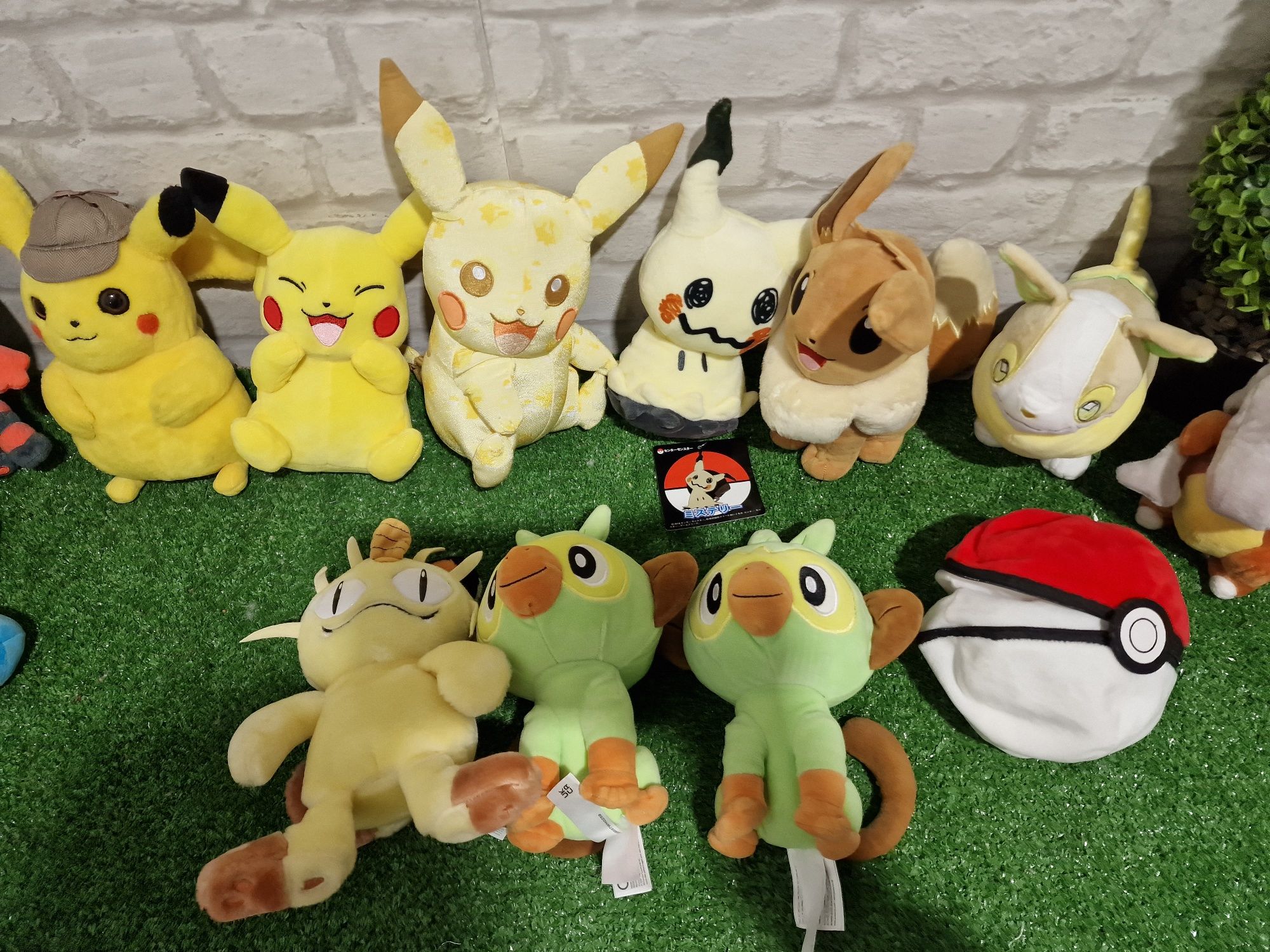 Pokemon колекция оригинални