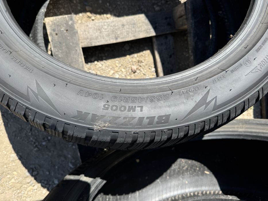 255/45/19 Bridgestone 4бр зимни гуми внос Германия!
