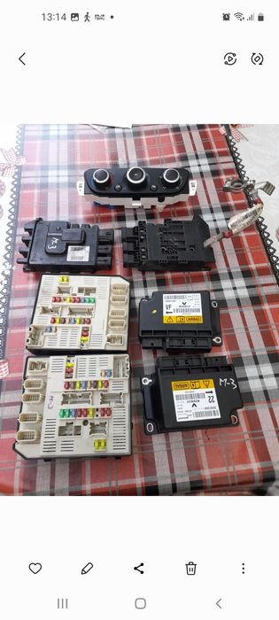 Megane 3 modul navigatie si alte piese