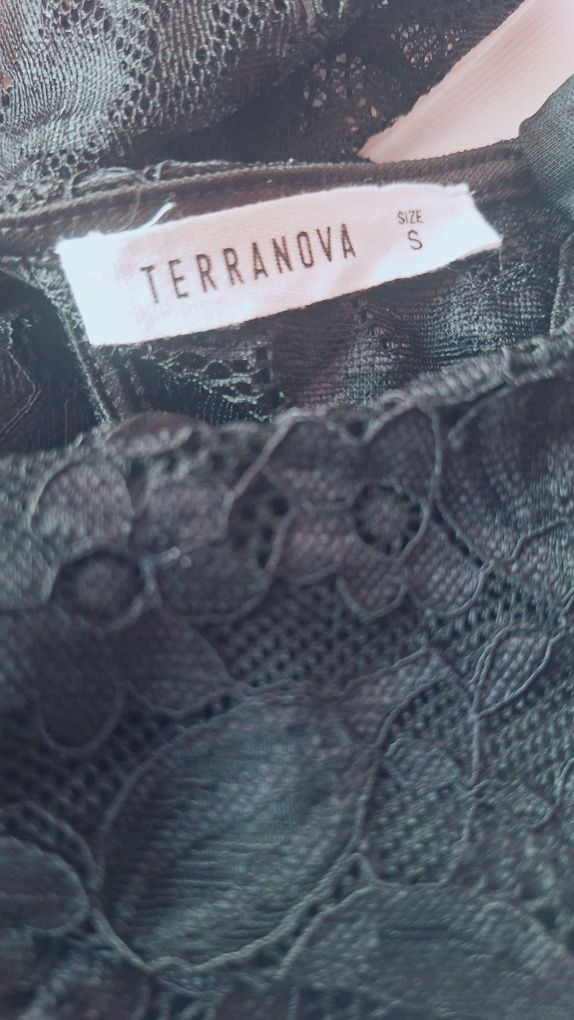 Дантелен топ Terranova S