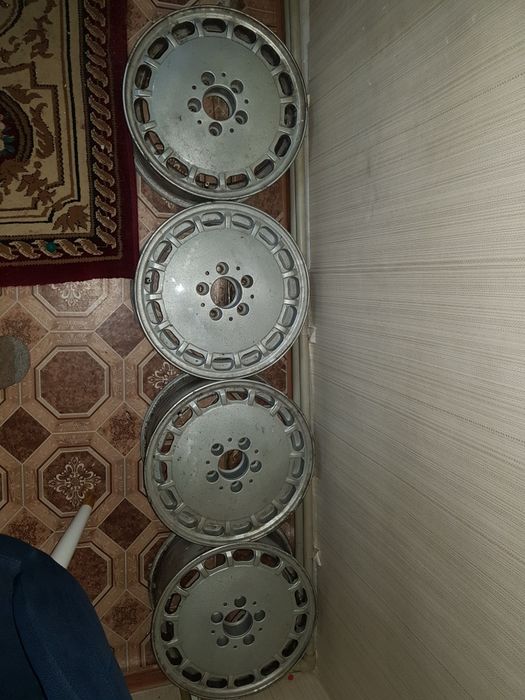 Продам диски р15 мерседес