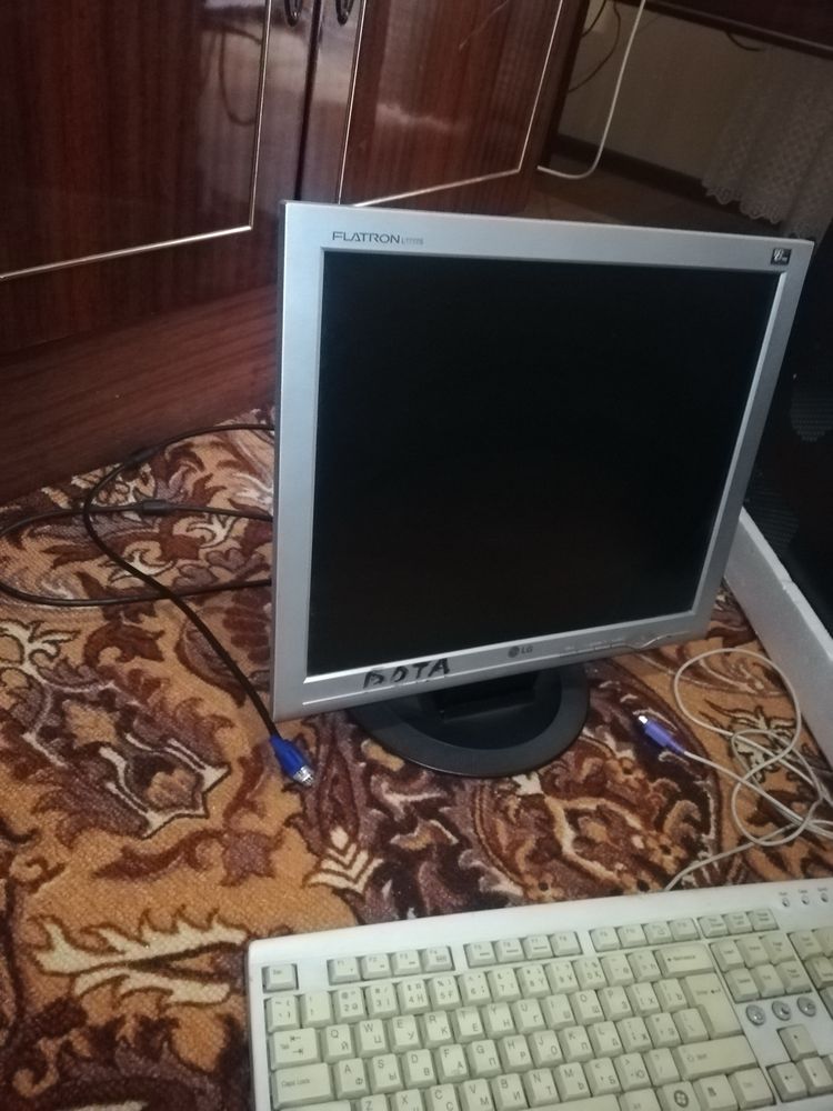 Монитор и процессор