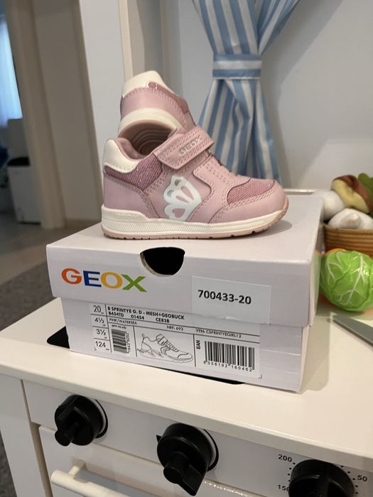 Sneakers Geox, marime 20, noi