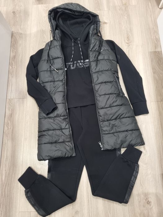 Спортен сет Guess