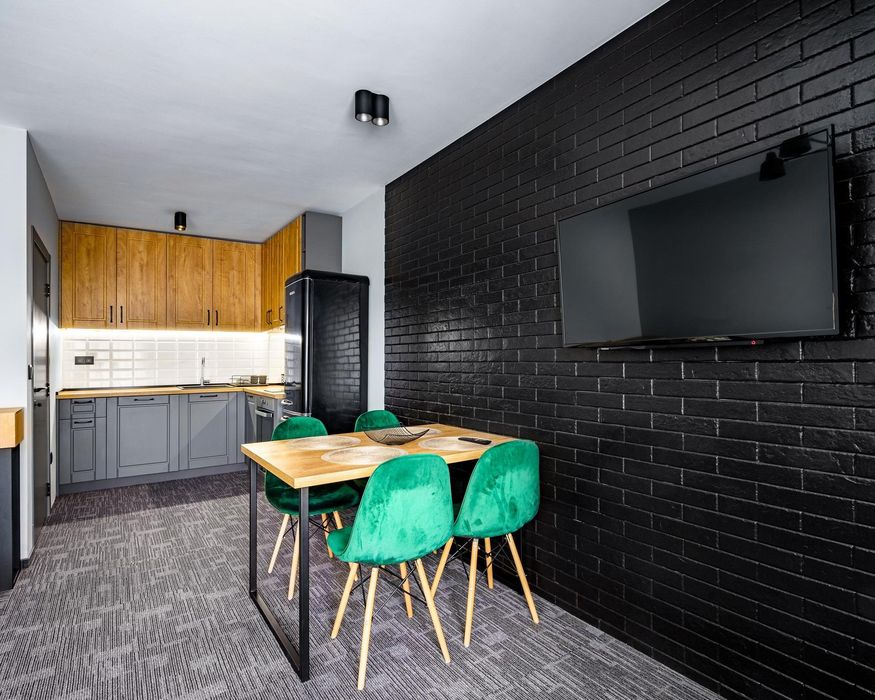 Двустаен апартамент под наем в кв. Кючук Париж