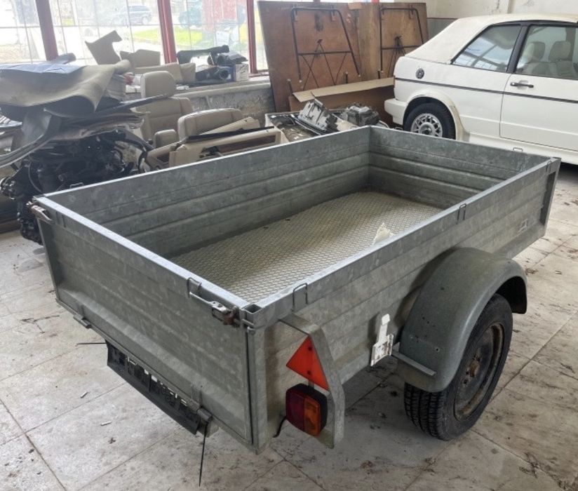 Рамарке за кола поцинковано