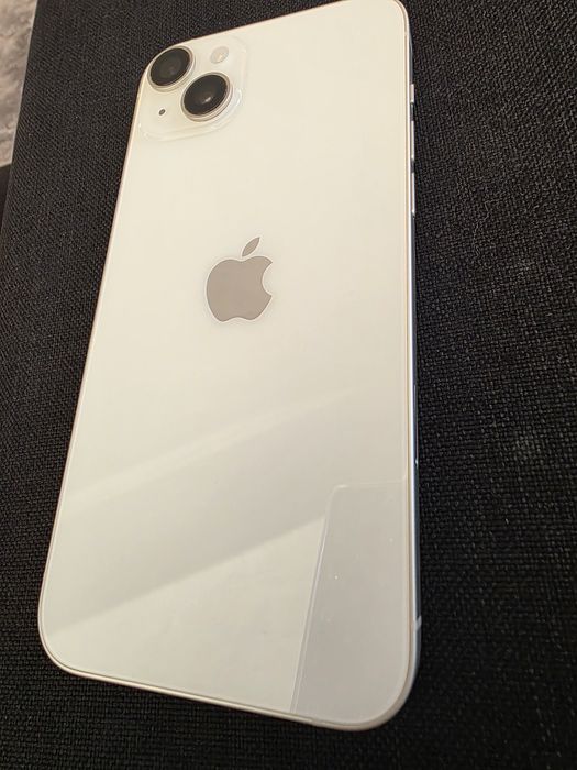 iPhone 14 Plus, 128 GB – Starlight | Stare foarte bună + 15 Huse