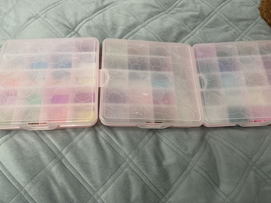 продам бисер и бусины