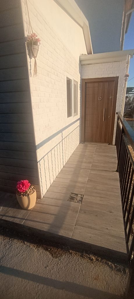 Дава се под наем Къща в с. Лъка, Област Бургас - 65 кв.м за 433.5 € - Снимка #2