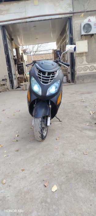 Hyosung m53 250 skurteri