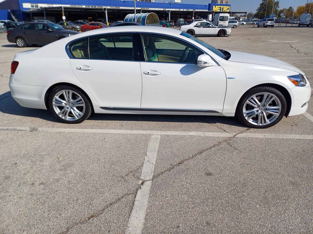 Продавам Lexus GS 450h 2009г в перфектно състояние