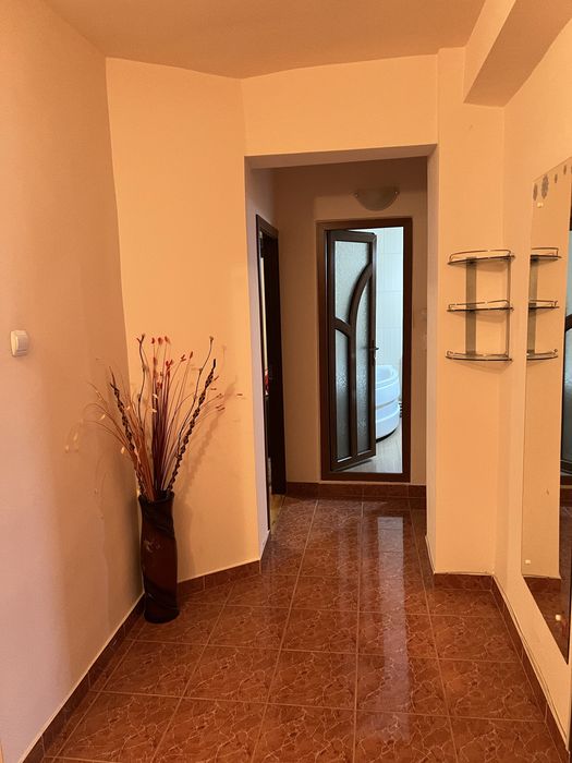Vand apartament 3 cam| Decomandat| Et.2| 76 mp| Loc parcare| Ultracent