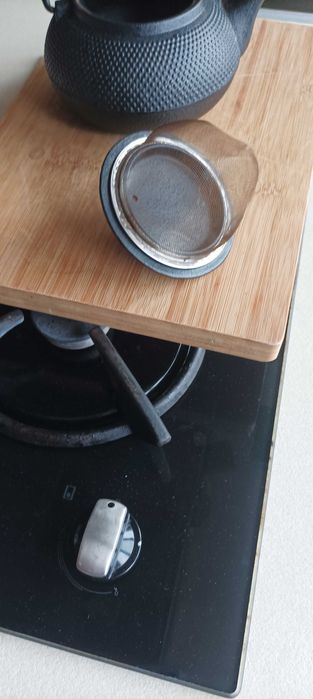 Чугунен чайник японски стил