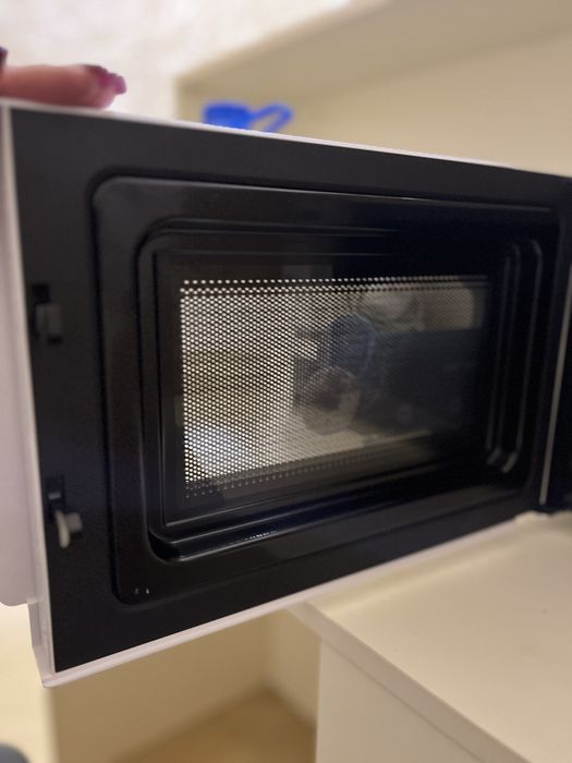 Продам микроволновую печь