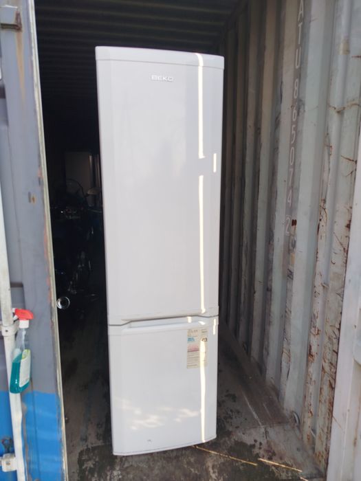 Холодильник полностью рабочий