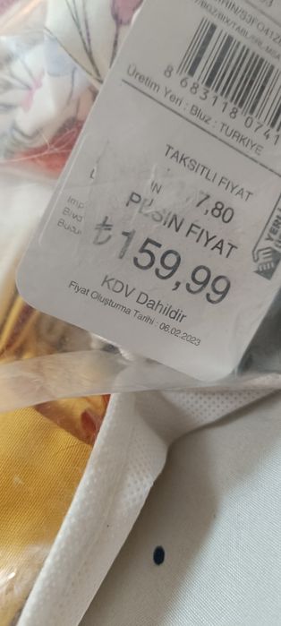 Costum de damă stachetă și pantalonii deloc purtate
