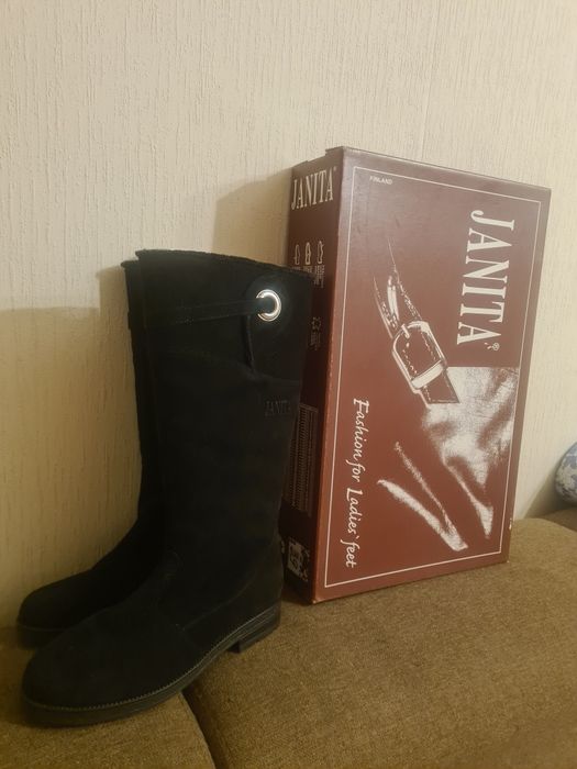 Сапоги зимние новые продам