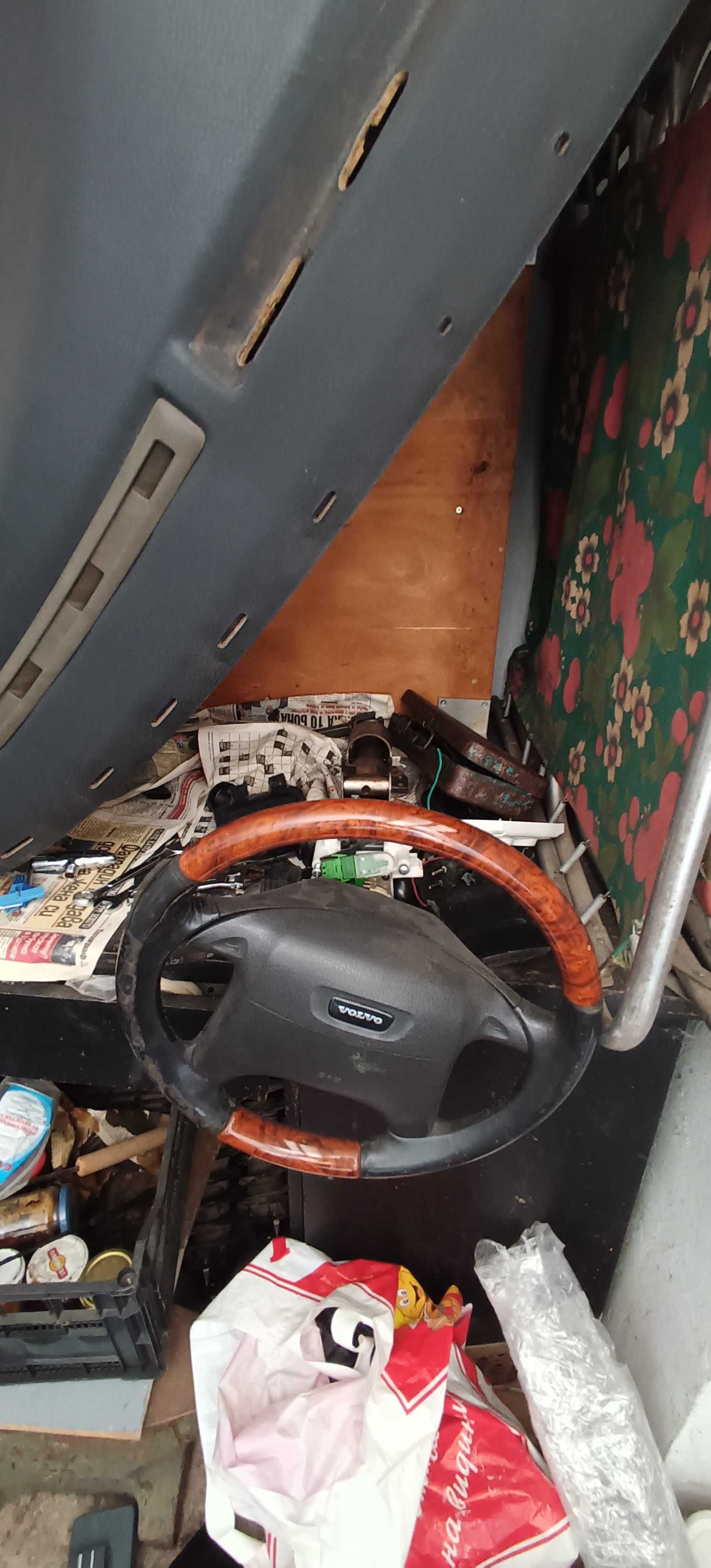 Волво В40 97г. 2.0 Бензин на части...