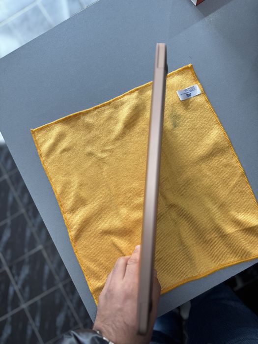 MacBook Air Retina 13-inch 2019