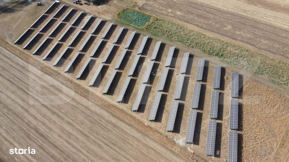 PARC FOTOVOLTAIC de 1 MW conectat la retea, teren de 2,70 ha, Urzica,