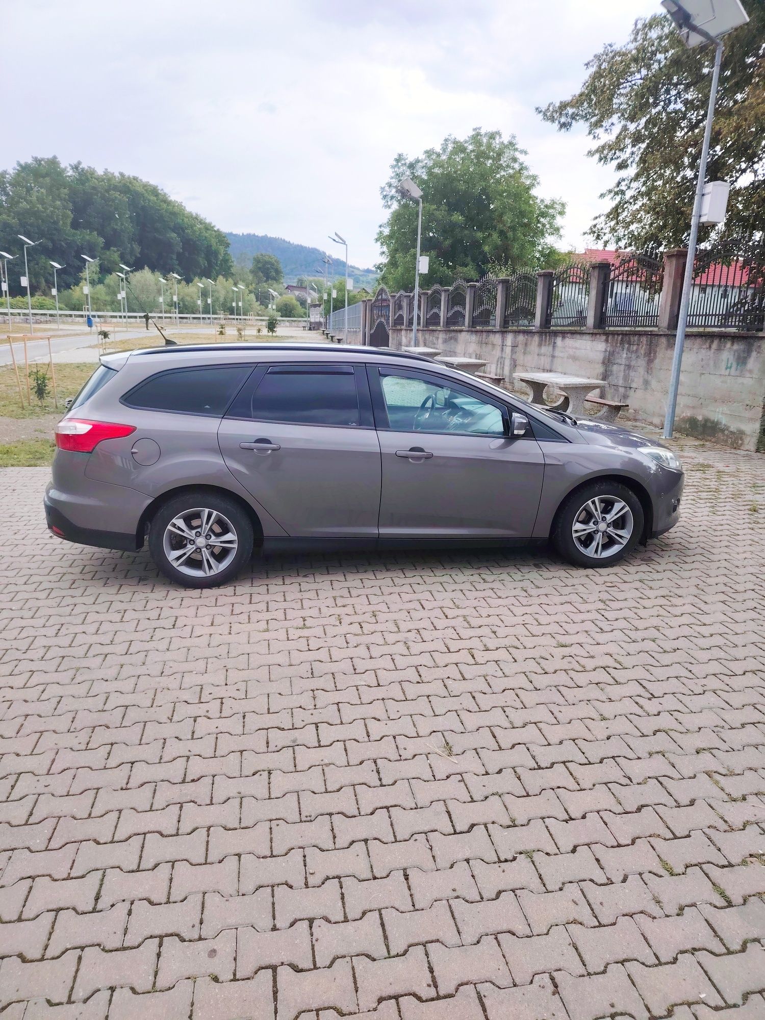 Ford Focus 2014 2000cc