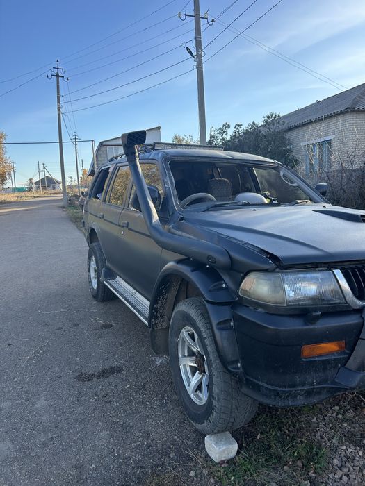 Mitsubishi challenger