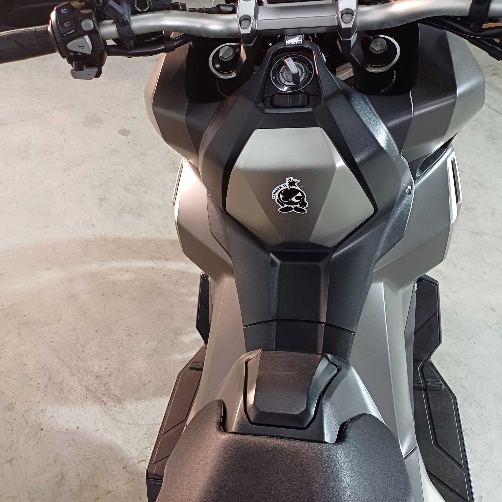 Motocicleta Honda X-ADV ABS | H05580 | motomus.ro
