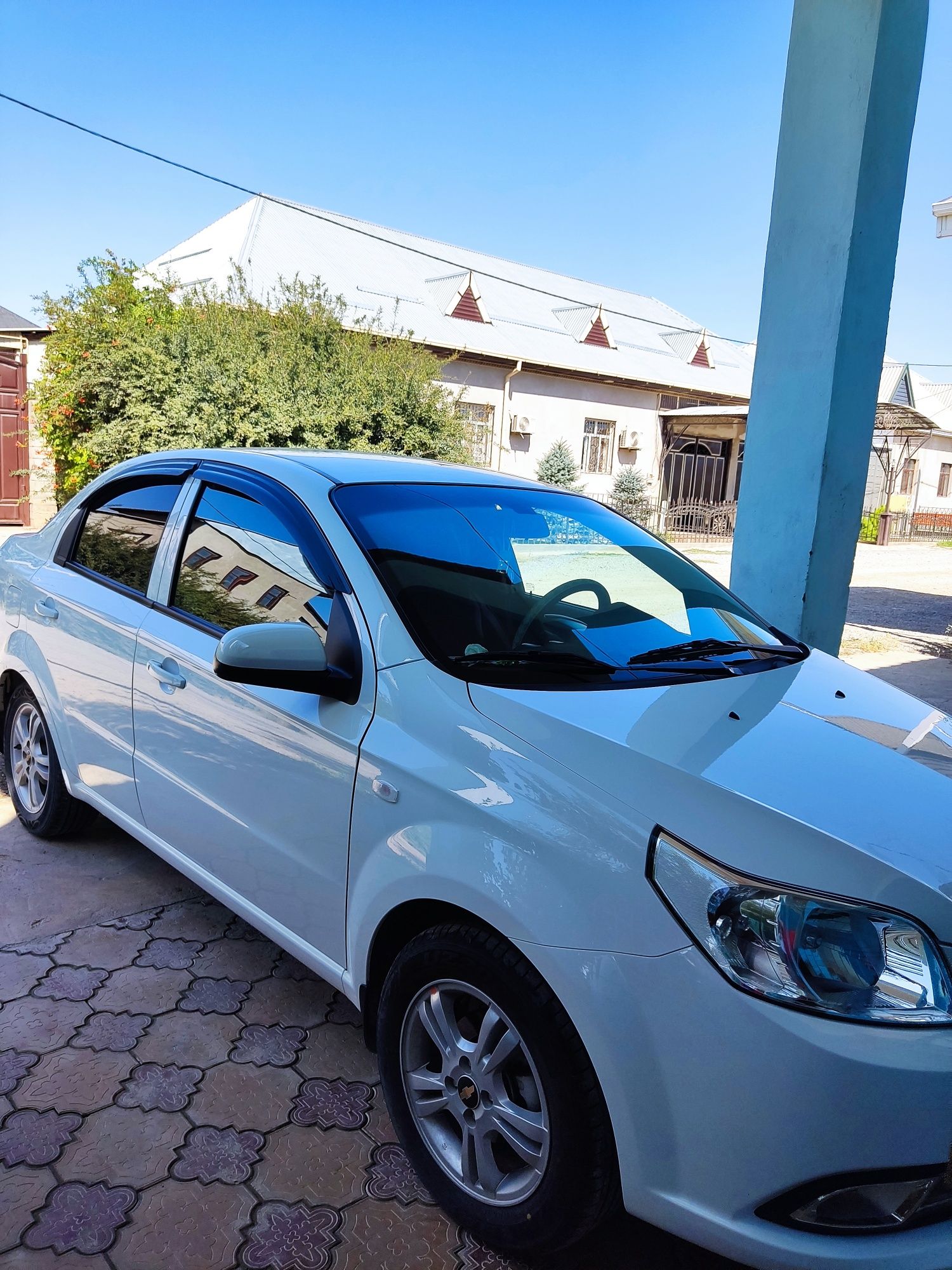 Ravan Nexia R3 2022 г