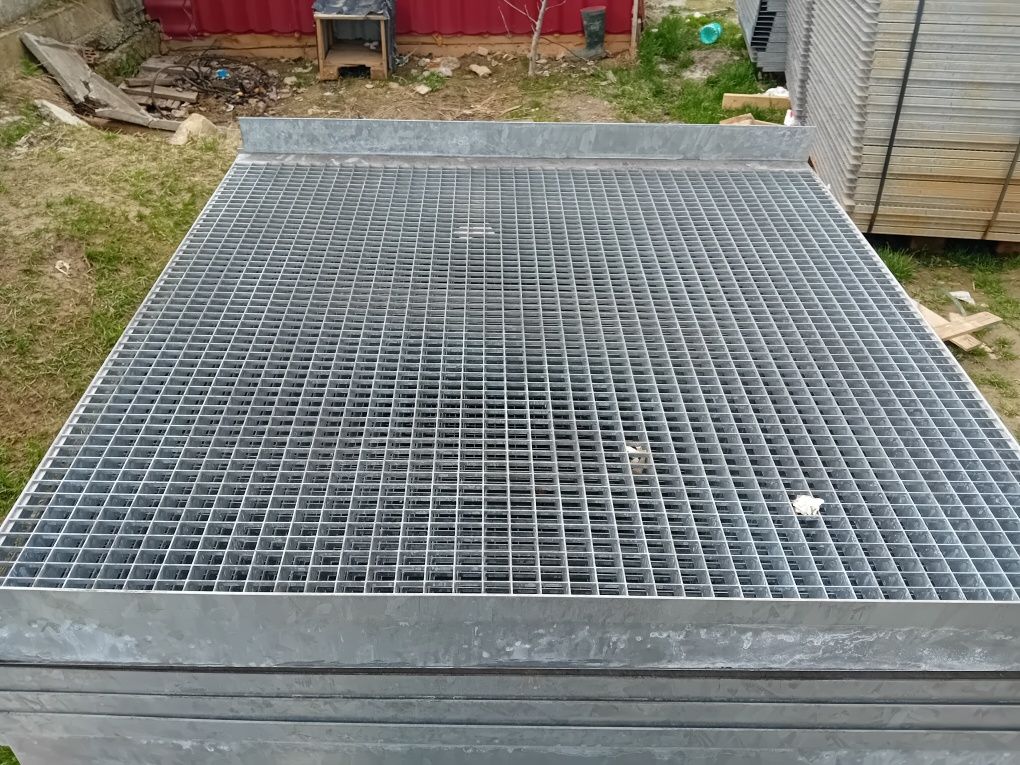 Grătare zincate 4mm grosime transport