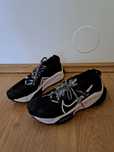 Adidasi nike fete