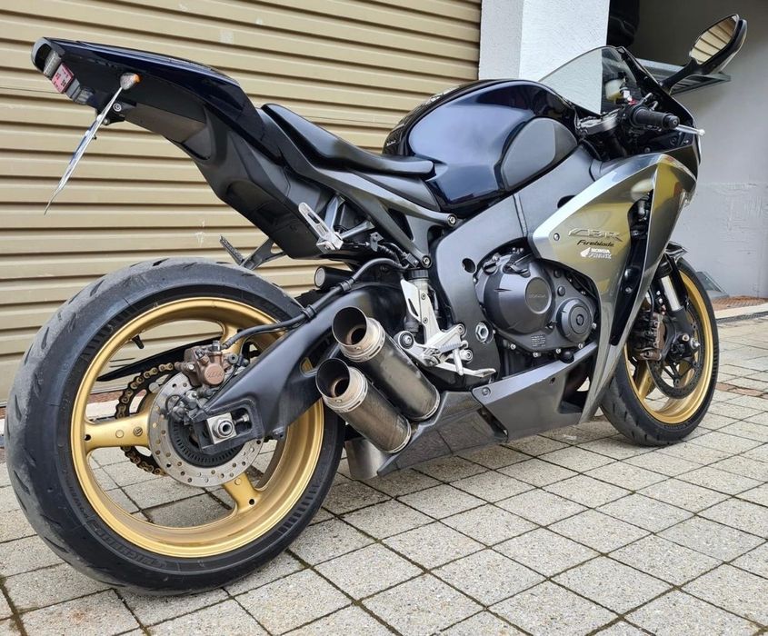 Honda cbr 1000 rr