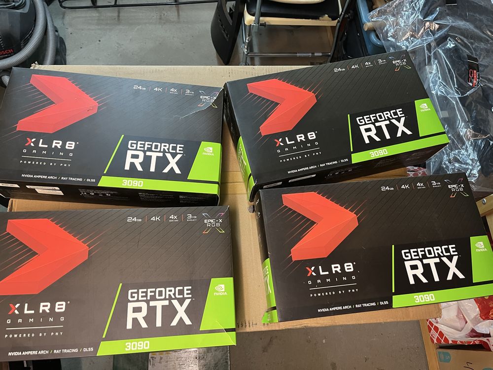 Видео карта PNY GeForce RTX 3090 24GB XLR8 Gaming