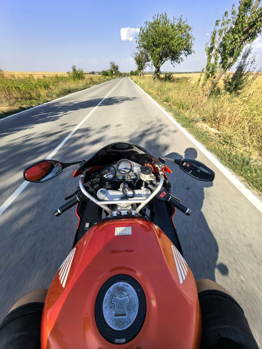 Honda cbr 919rr 130hp