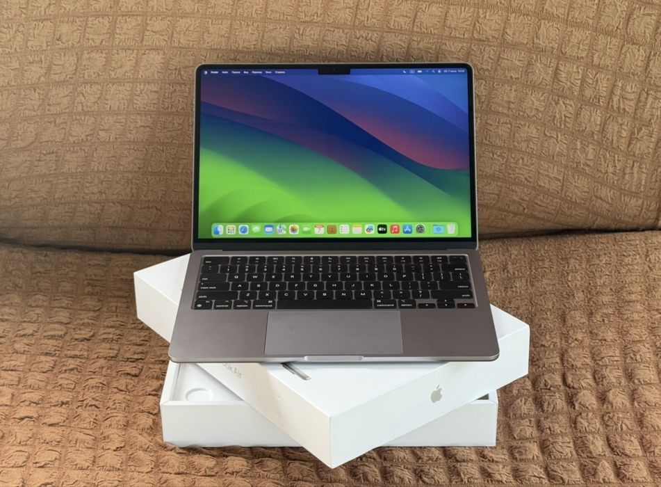 Новый Apple MacBook Air M3 2025 EAC Space Gray/состояние нового мака!
