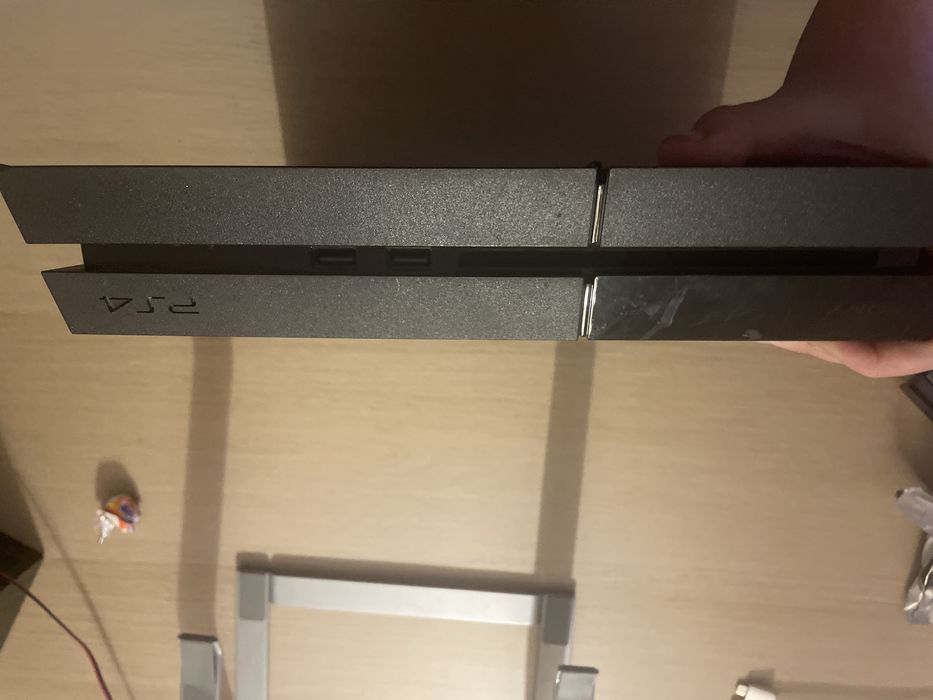 PS4 testat comolet functional + maneta.