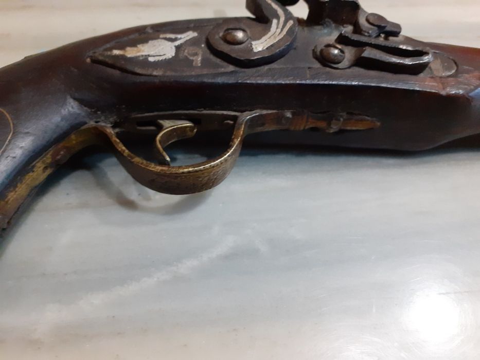 Красив кремъчен пистолет,пищов