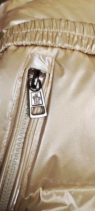 Зимний комбинезон Монклер