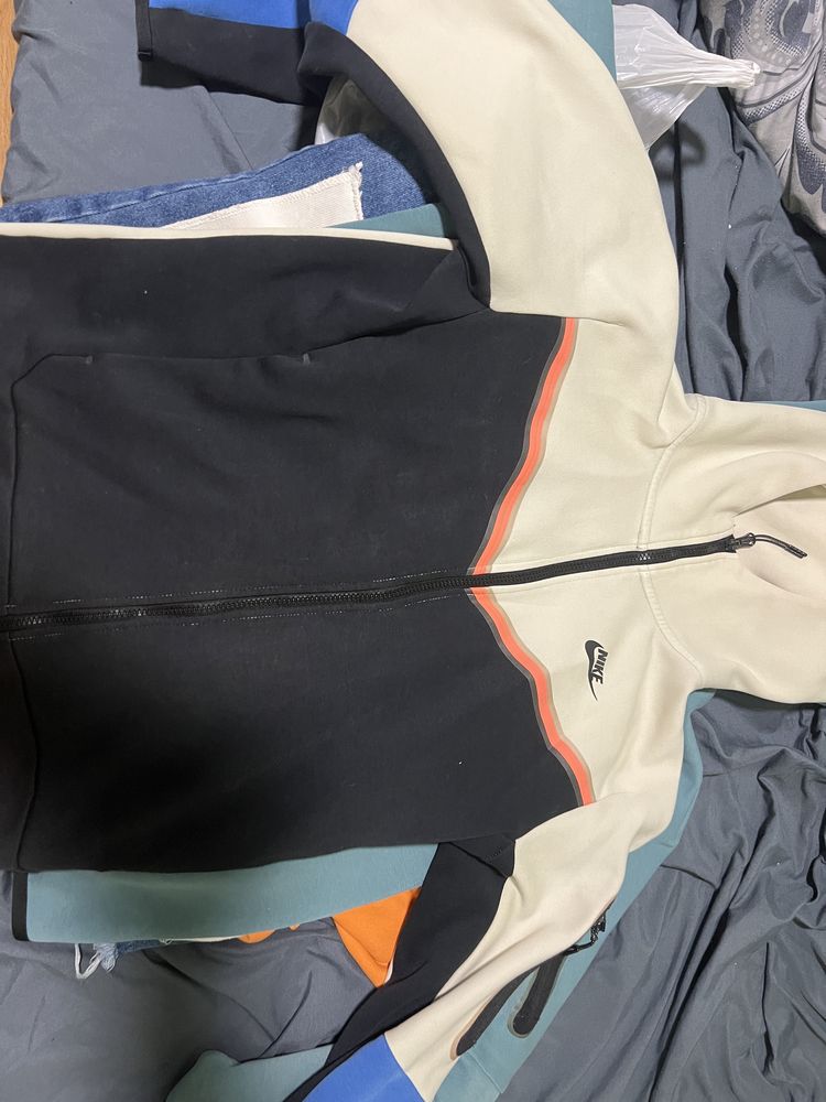 2 tech fleece nike