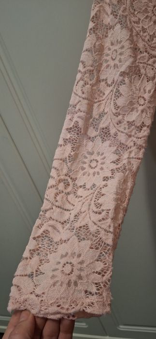 Rochie de fete  cu dantelă