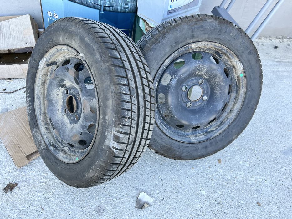 Vand roti 195/60 r15 vara NOI