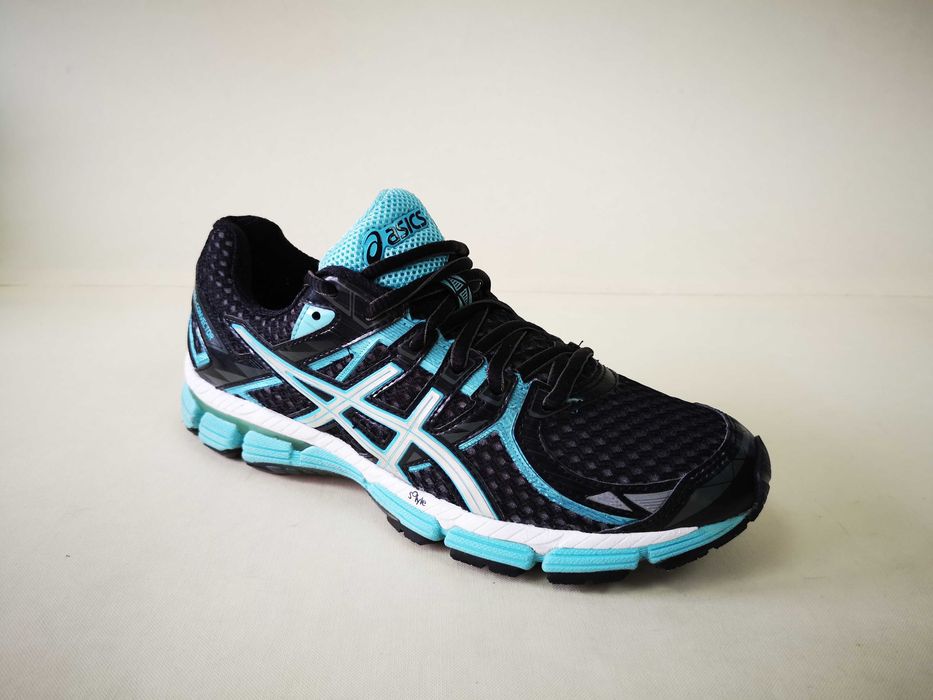 Adidasi Ghete munte alergare maraton 38 39 ASICS Gel CONVECTOR Ca NOI