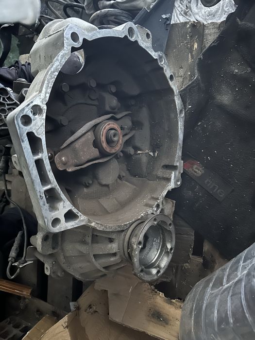 Скоростна кутия KVT 1.8T Audi Vw seat skoda 1.8t код на кутия KVT