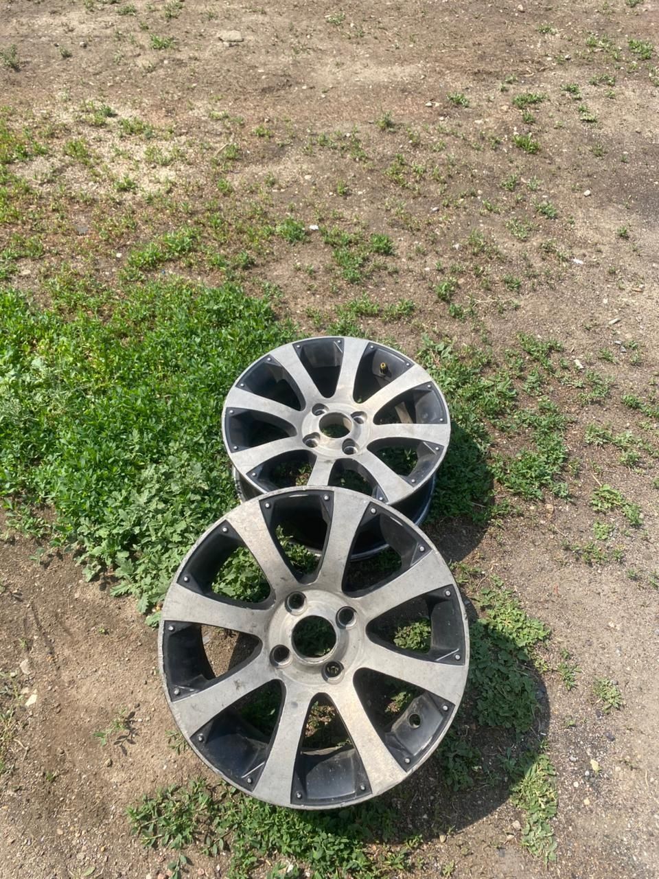 Продам  титанки R14