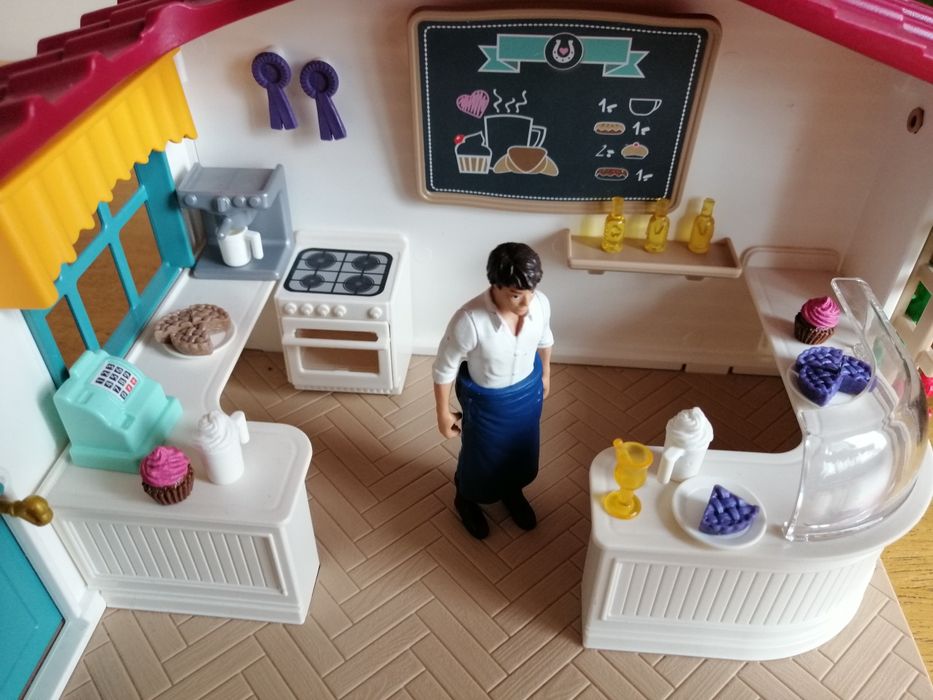 Schleich Кафене За Ездачи с Аксесоари